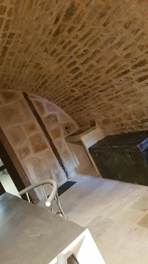 Gite La P'Tite Louise Les Riceys Exteriör bild